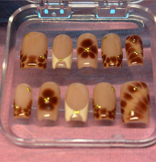 Brown Haze Blooming Gel nails